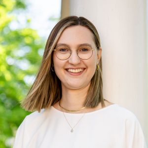 CORINNA MERL